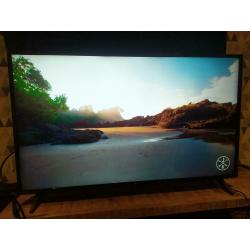 Smart TV LG 4K 110cm