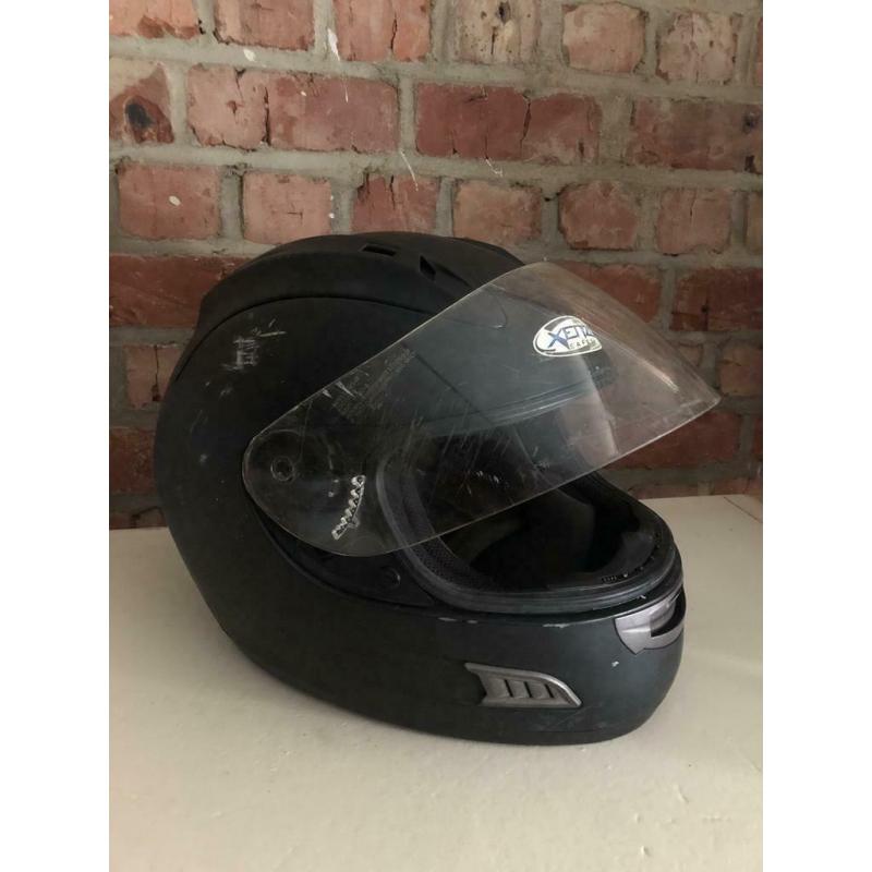 Brommer helm