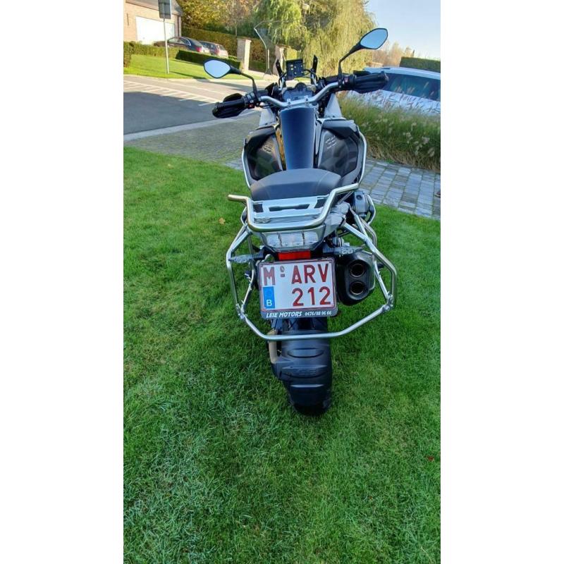 R1200gsa